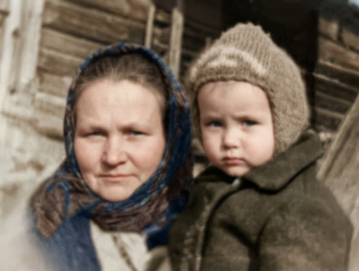 Та же фотография после реставрации и колоризации